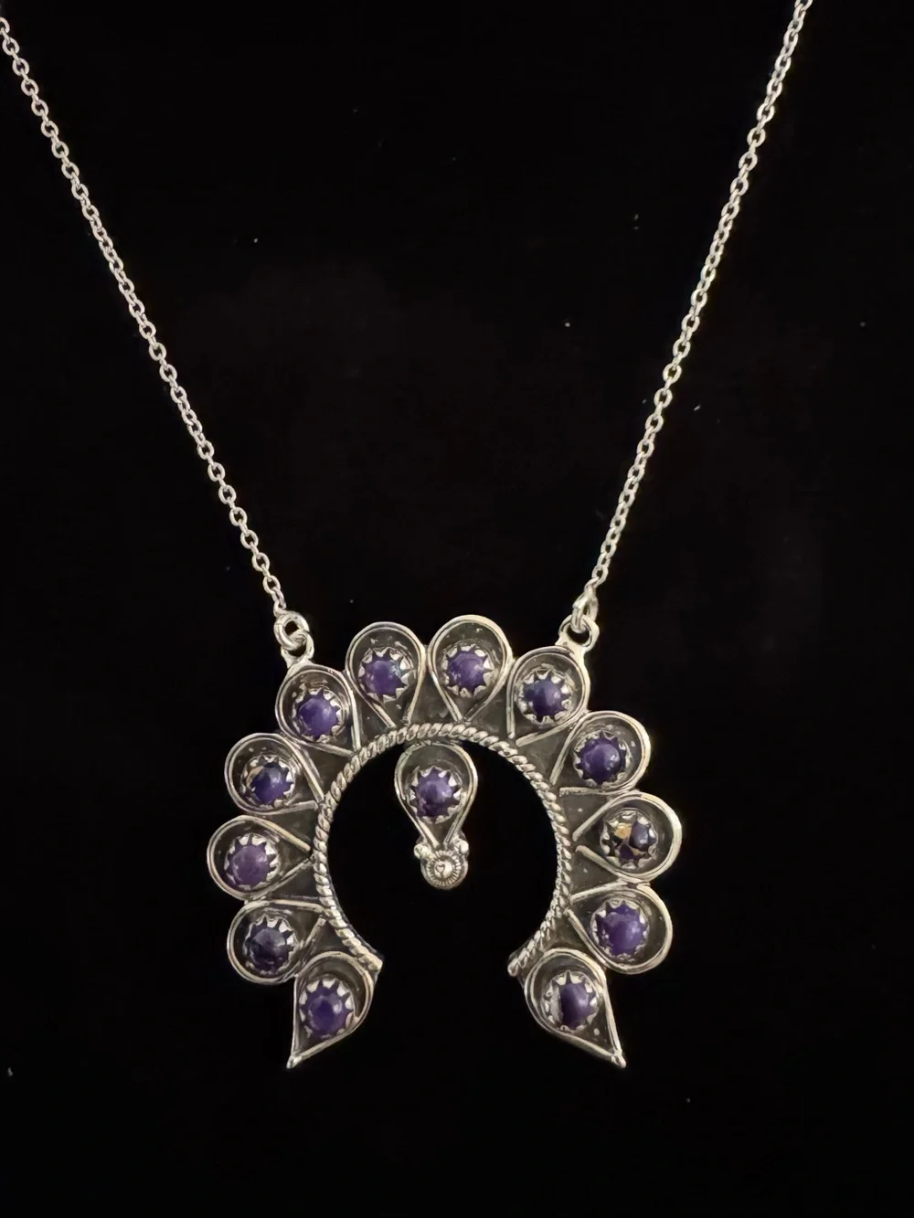 Sterling‎ Silver Purple Dahlia Stone naja Necklace